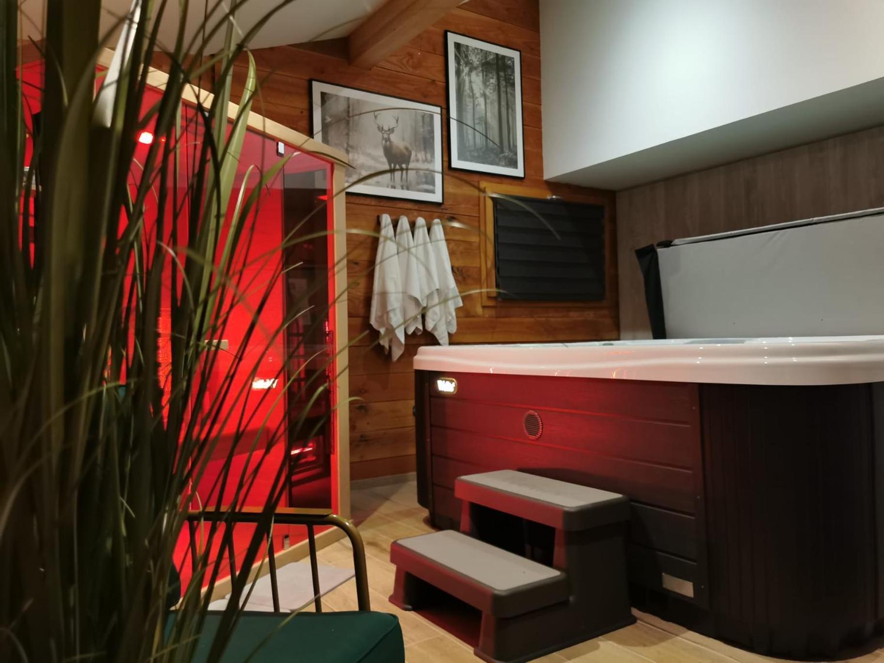Le Chalet Du Pere Michel, Jacuzzi, Sauna, Jardin La Bresse Ngoại thất bức ảnh